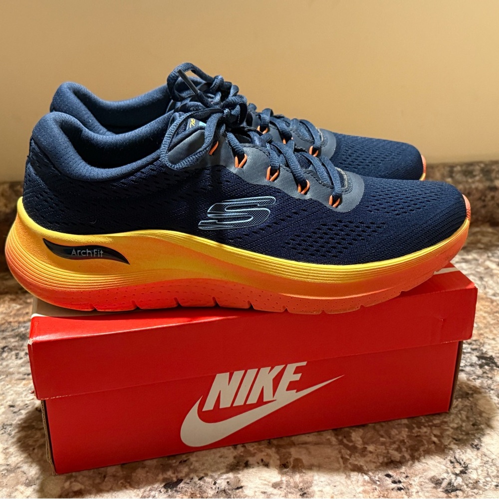 Skechers Arch Fit Navy and Yellow Sneakers